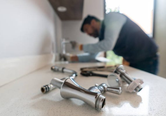 Un problème de plomberie surgit souvent sans prévenir. Un plombier en urgence devient alors indispensable pour limiter